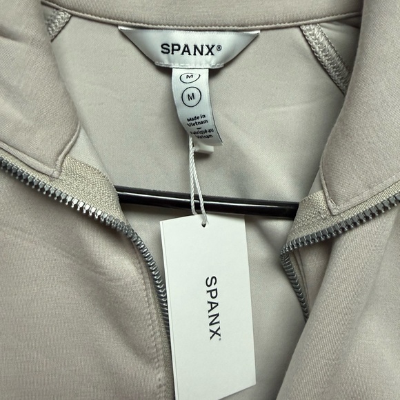 Spanx air essential half zip NTW - Picture 4 of 4